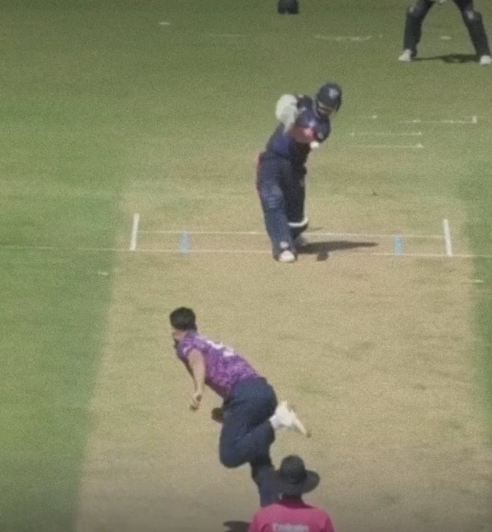 MBESportHQ's tweet photo. ABSOLUTE FIRE IN THIS WARM-UP 🔥🏏
Scotland are flying! 💥 Chasing a massive 227, they need 88 off 51 with Brandon McMullen 86 off just 33 balls* 🤯
CRR 12.09 | RRR 10.4 — this is box-office T20 action! 👀🔥
#T20WorldCup #NAMvSCO #Cricket
@ScotCric https://t.co/S4RAXmAxeh