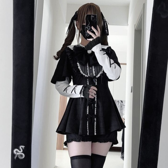 Maidens_Reve's tweet photo. 💕Maiden's Rêve
    プレゼントキャンペーン°˖✧

🎁モノトーン編み上げつけ袖付きショートパンツセットアップ🎁
https://t.co/858wF8C2O6

🎀参加条件🎀
→@Maidens_Reveをフォロー
→このツイートをRT

🎀締め切り🎀
　3月1日

❣ご希望のカラー・サイズをコメント/引用RTで当選確率アップ❣ https://t.co/3ZjD0ijhaq