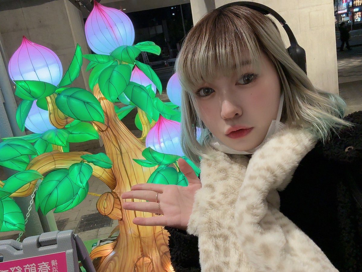 こんばんにゃ😸

今日久しぶりに、鍼治療してきた。
首と肩こりよくなりますように🥺