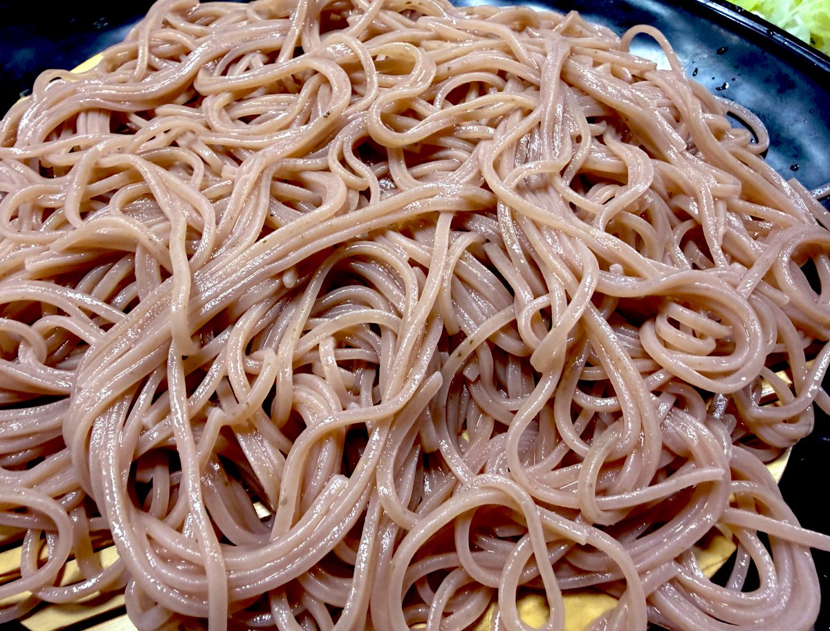 板橋本町の「長寿庵」で、春限定の「桜切り蕎麦」が始まったとの情報を小耳に挟んだので、早速たぐりに行ってきました。

…やっぱり日本一好きな蕎麦でした🤤