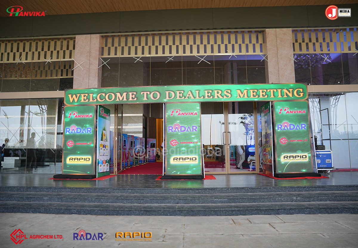 JMedia_Factory's tweet photo. Clicks to Remember the 💫December Dealers Meeting, BNR Group of Companies 🤝✨ 📍Hy One Convention, Hyderabad.

Event By @JMedia_Factory  
Technical support by @j3eventgear 

#jmediaglobal #j3 #eventgear https://t.co/ep7PEq8icg