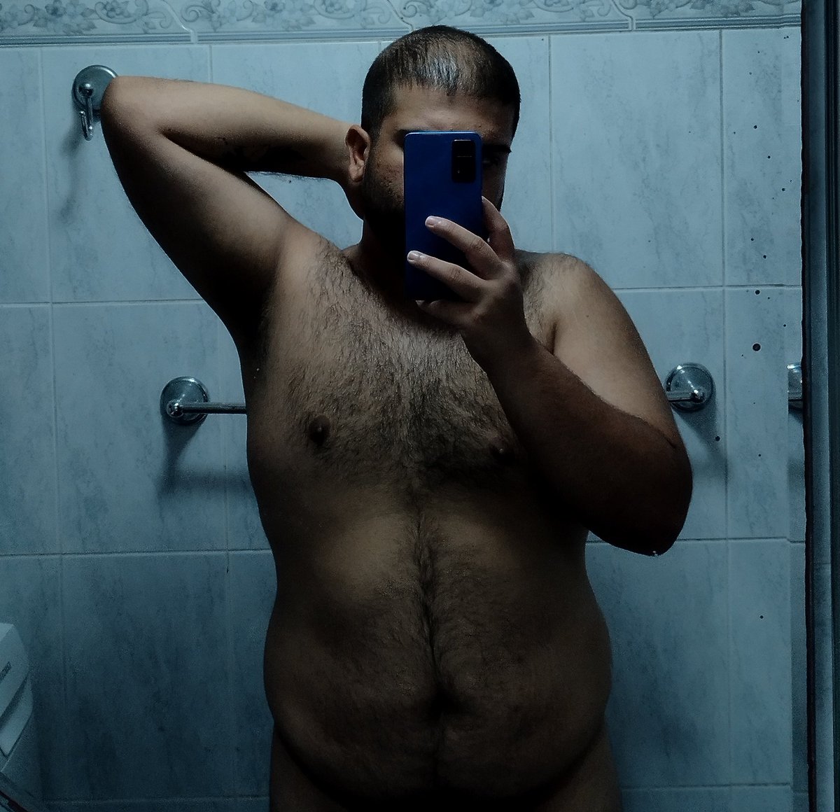 sydbear19's tweet photo. Have been hitting the gym lately...

#gaysydney #gayman #gay #cruising https://t.co/4CzqVA1iS2