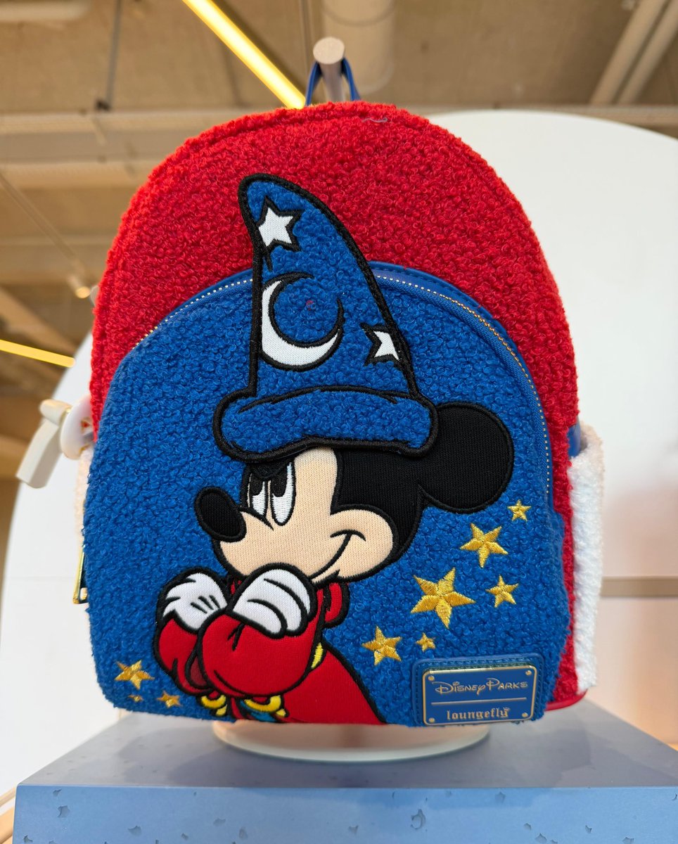 ✨ 🛍️ Sac à dos Loungefly : Fantasia - 100€ - Disney Style ✨

#disneylandparis