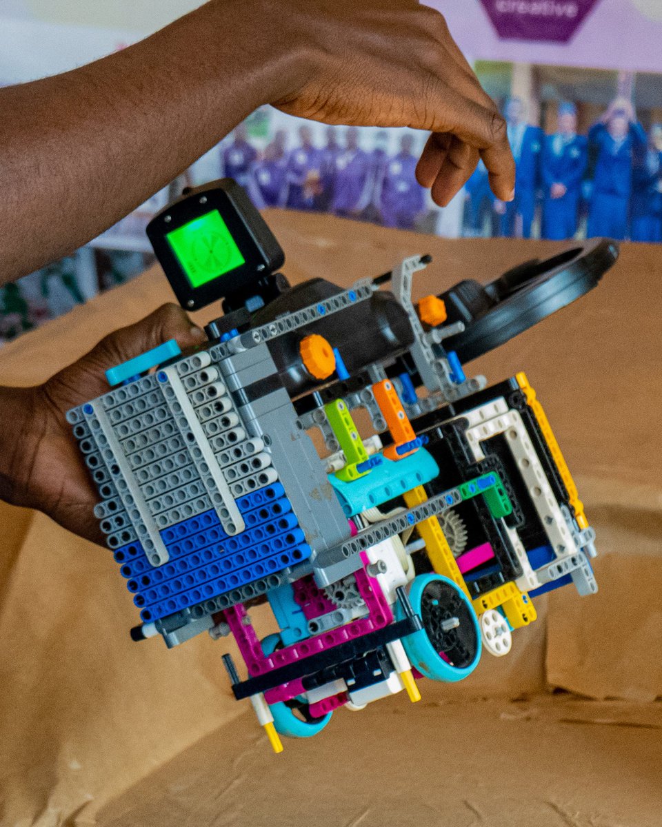 Coderina.Org tweet media