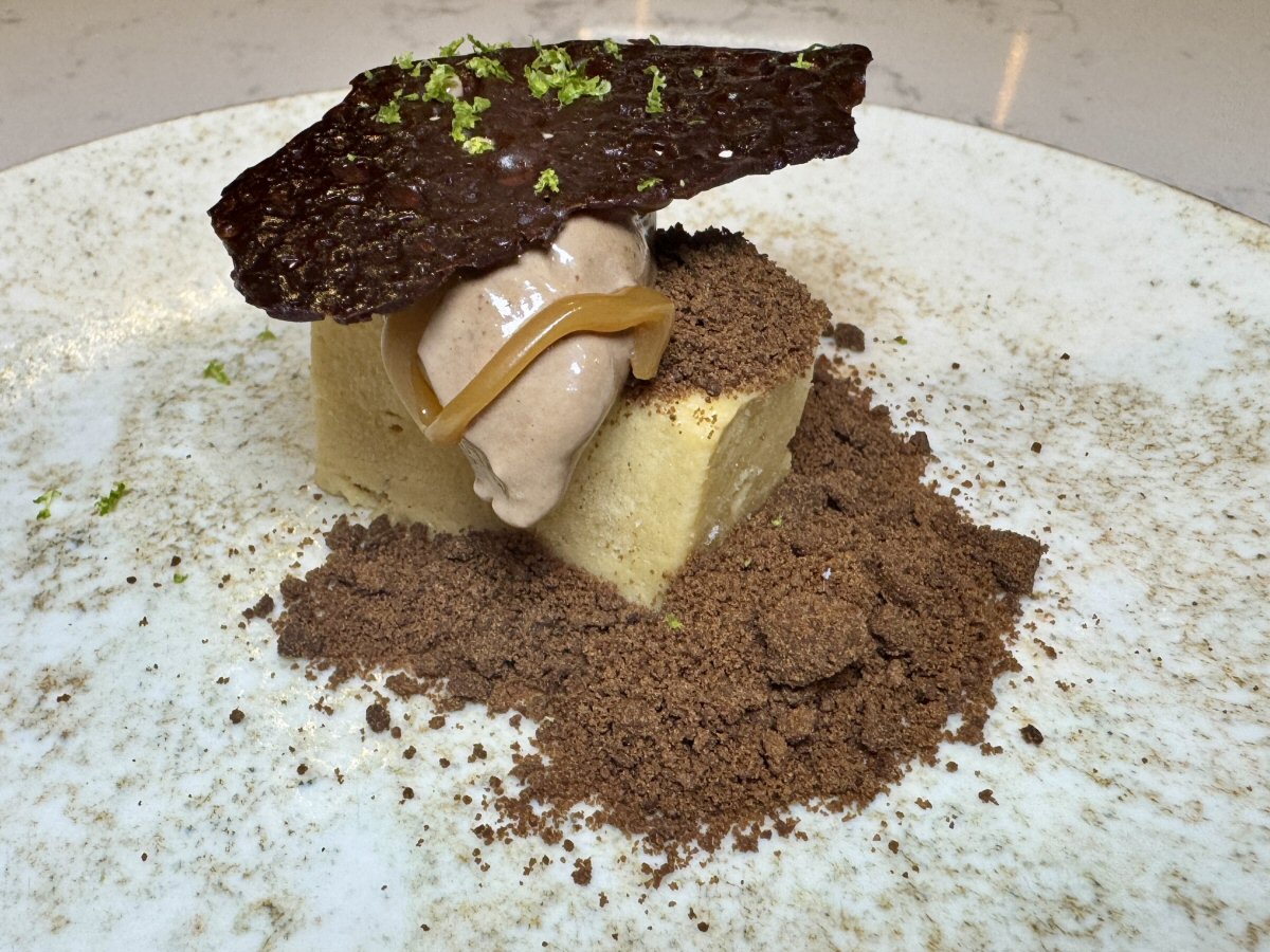 Sticky Beak Blog tweet media