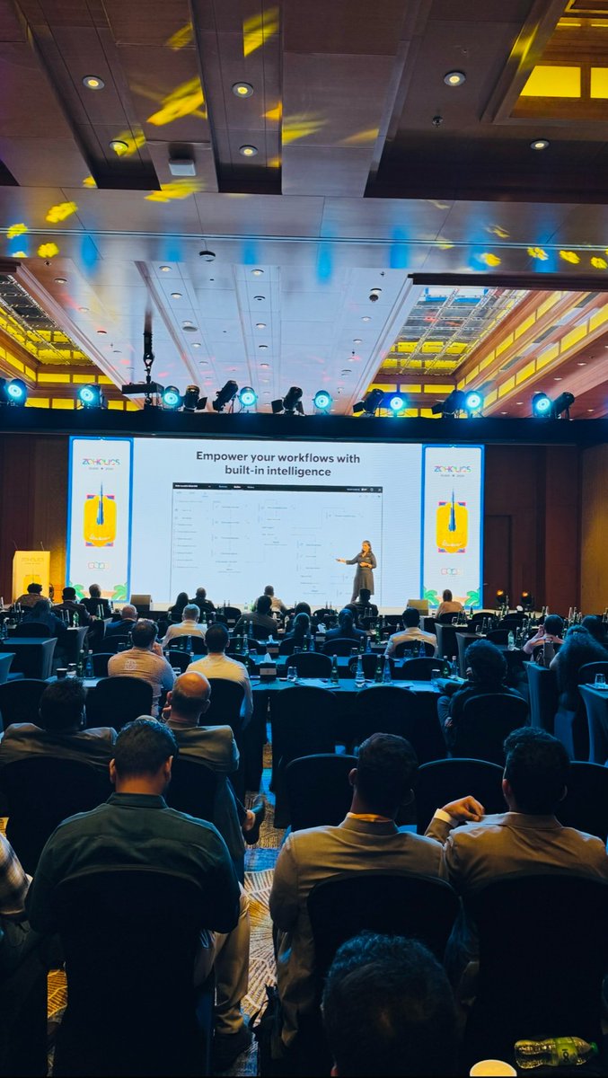 Zoho Flow tweet media