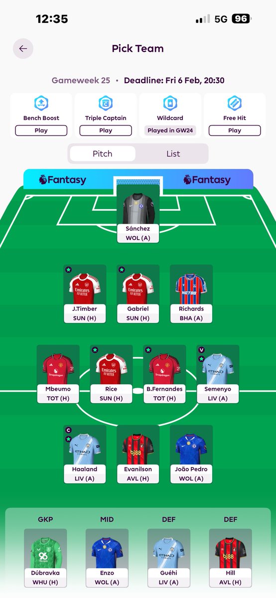 Geeha🔻 tweet media