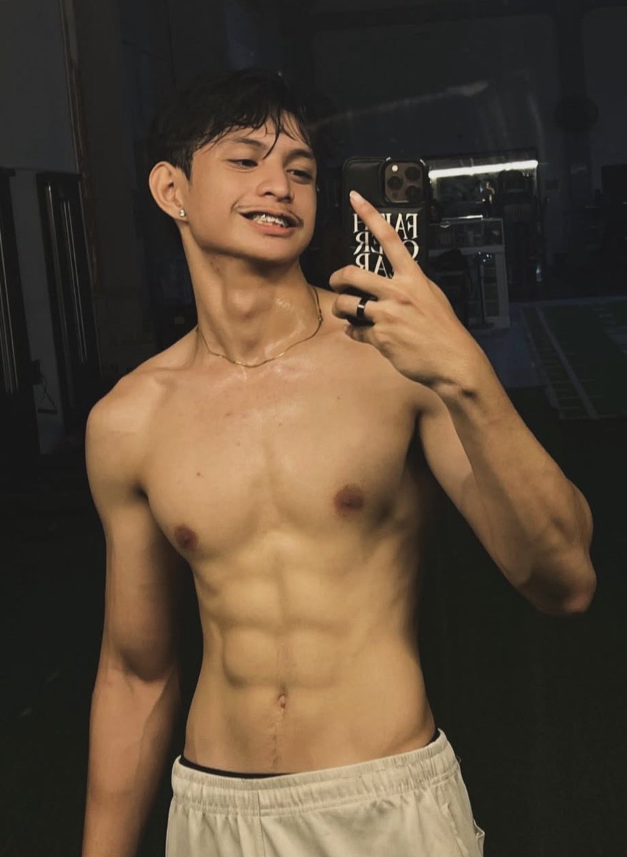 peteerpepper's tweet photo. HAY SARAAAP NYA TALAGA 🥹🥵🔥 https://t.co/wfNdJBrDum