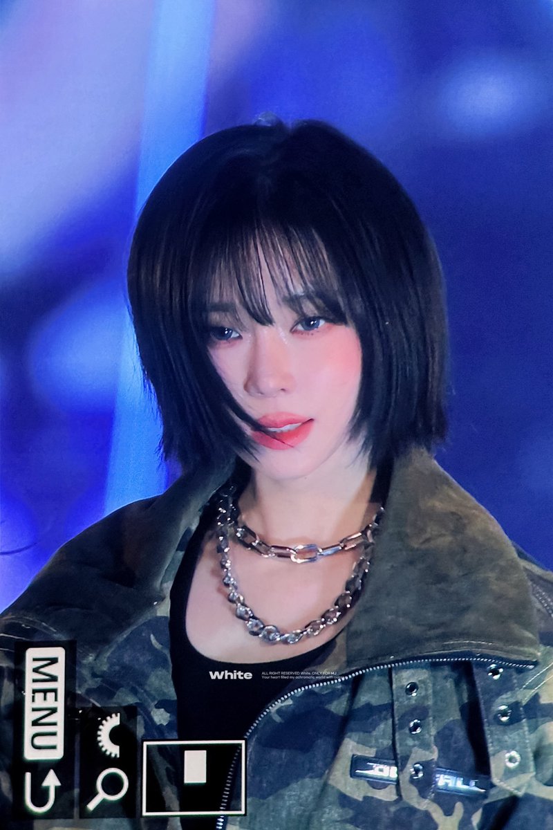 흑발이 좋다고 말해
여자도 되고 늑대도 될수 있어