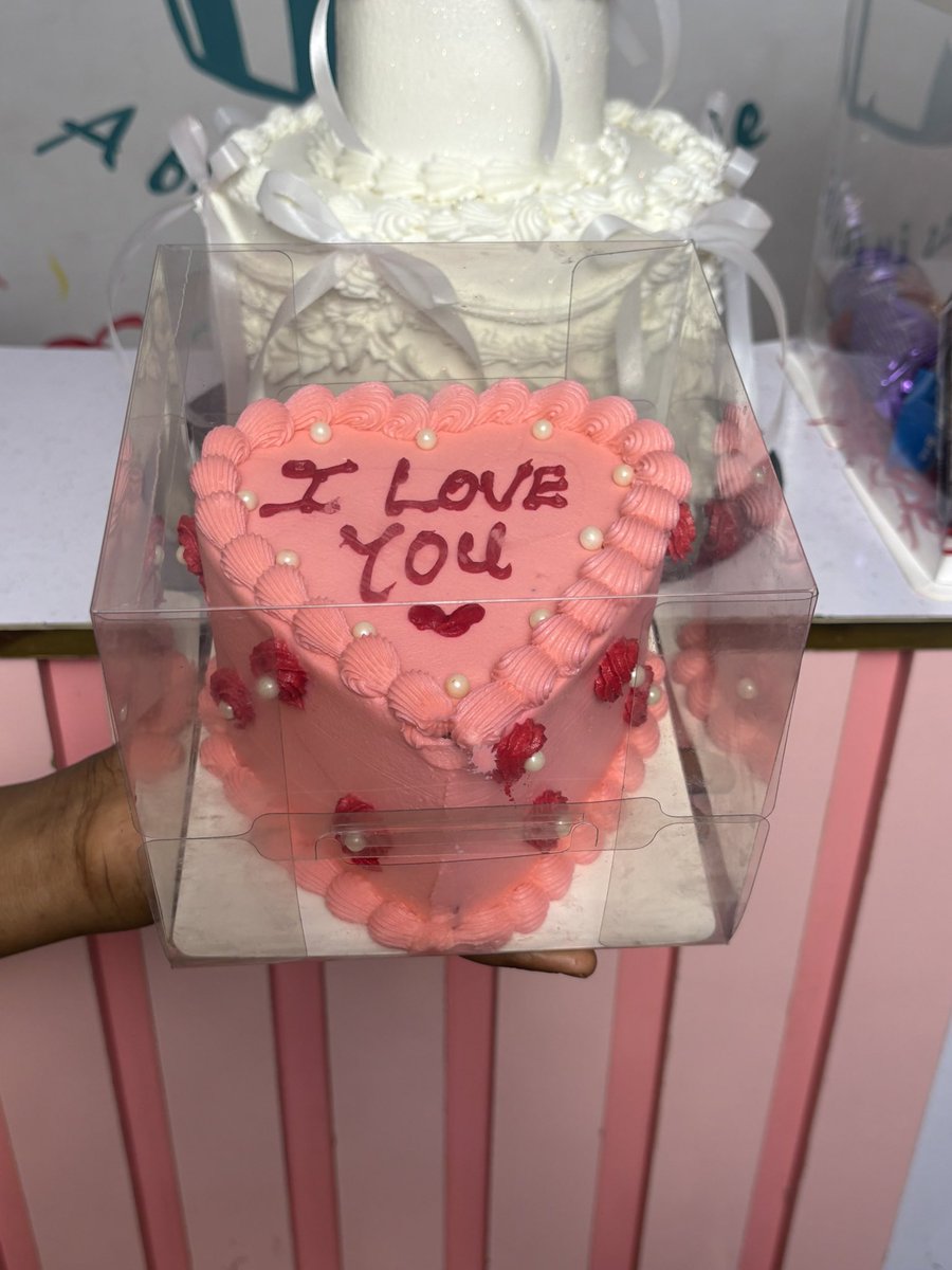 Cakesbysadee tweet media