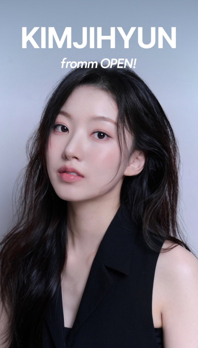 she has opened her Fromm, make sure to subscribe 🫶 store.frommyarti.com/bundle/17722

#김지현 #유아이 #드림노트