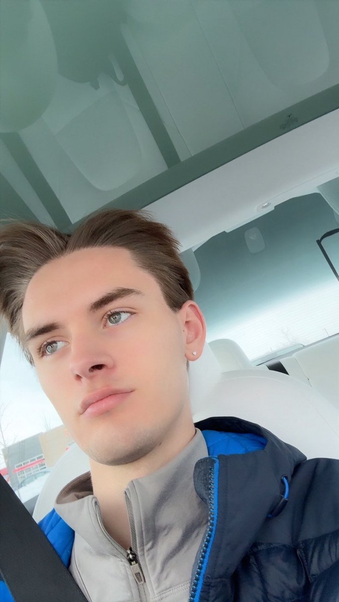 simonsybert's tweet image. 