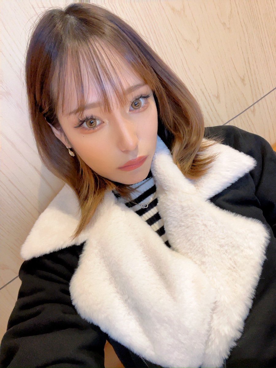 karaokebarnonki's tweet photo. オープンまで86日
キャスト紹介その3
Mっつぁん、こっちもセクシーちゃんです急に男前ですなかなかの天然ツッコまれるとうれしい、いや、ツッコんで楽しんでるな。めんこちゃん。一応、週1予定です！

#レズビアンさんと繋がりたい
#セクマイ
#LGBTQ
#セクマイさんと繋がりたい
#LGBTQさんと繋がりたい https://t.co/8esuVd5d3l