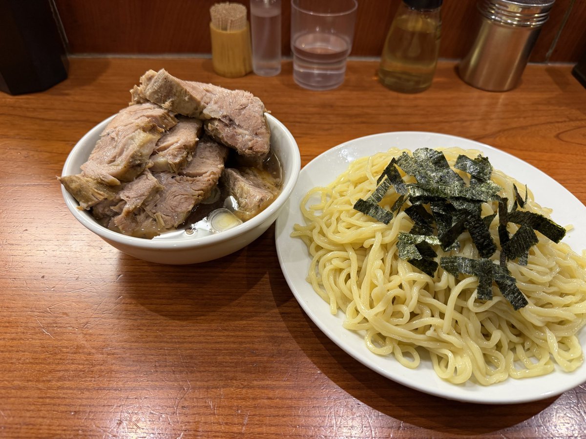 10代から20代前半で竹幸商店で活躍した同志がそれぞれの地域で独立して