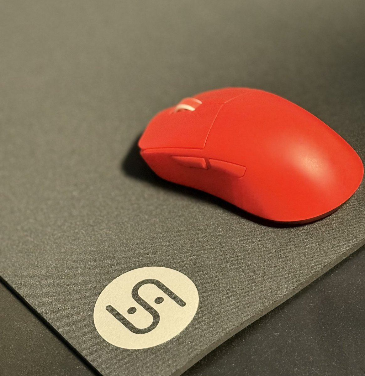 新しいマウスパッドの感触はサイコーだね！
VAXEEリピートしてます