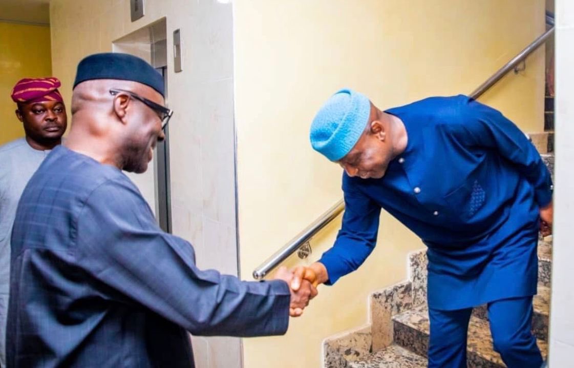 *Gov. Oyebanji Congratulates Ex-Gov Adebayo On 68th Birthday*

Ekiti State Governor, Mr. Biodun Oyebanji, has congratulated the first democratically elected Governor of the State, Otunba Adeniyi Adebayo, on his 68th birthday anniversary.