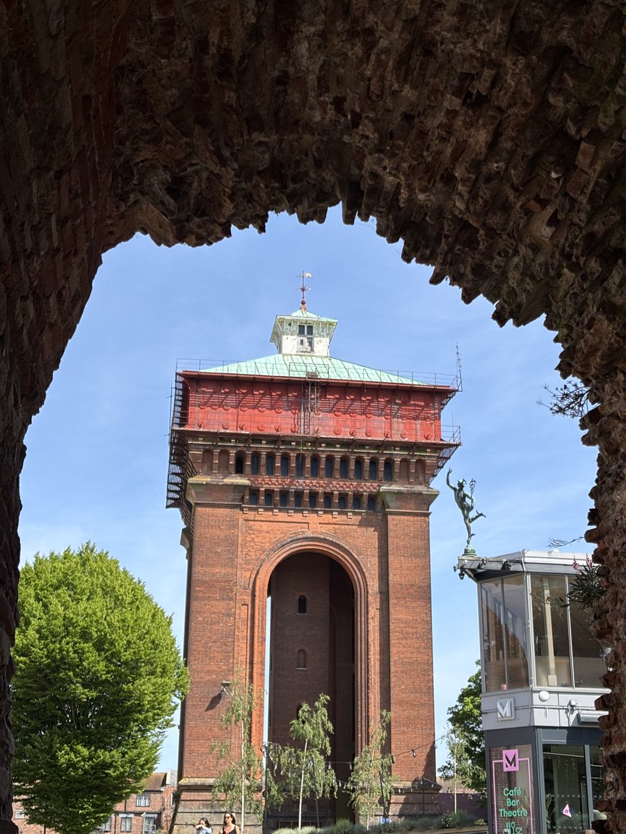 Visit Colchester tweet media