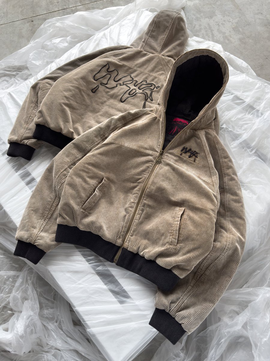 Weyz ✧ tweet media