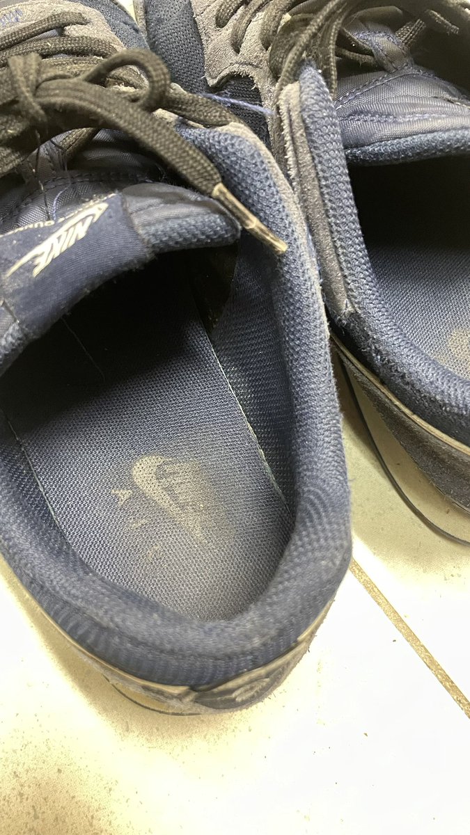 Mr.XLfragrant tweet media