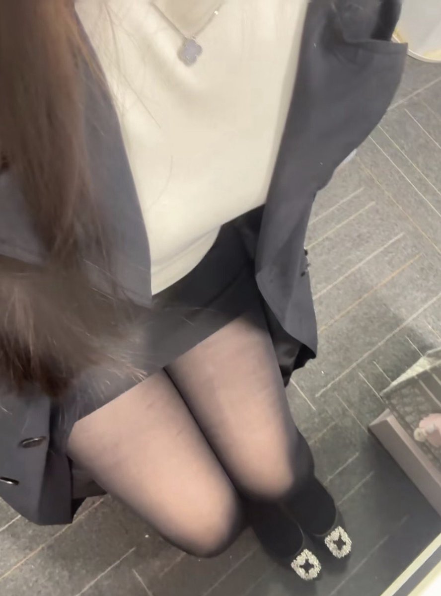 十三月 tweet media