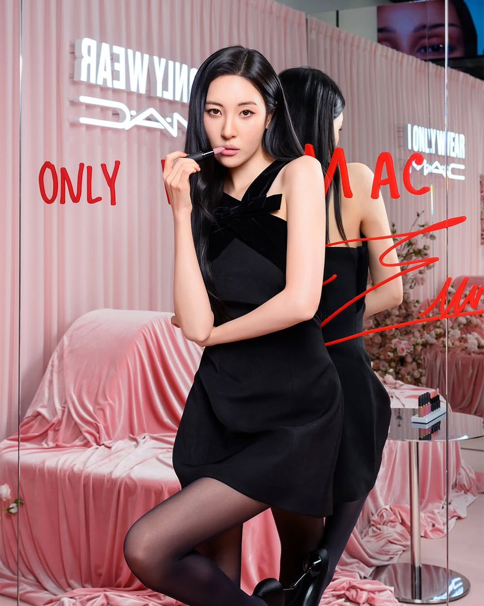 Mac Cosmetics Korea publicó estas fotografías de Sunmi en el evento de Seúl💄

#SUNMI #선미