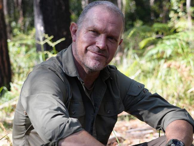 Drcyftz's tweet photo. Interesting chat with ex-commando Gordon Dedman. He’s doing the type of things I wish I did when I was at school. Ex-commando blasts Australia’s ‘pathetically soft’ kids
https://t.co/YsaYs5hVSy https://t.co/0uqak4E78B