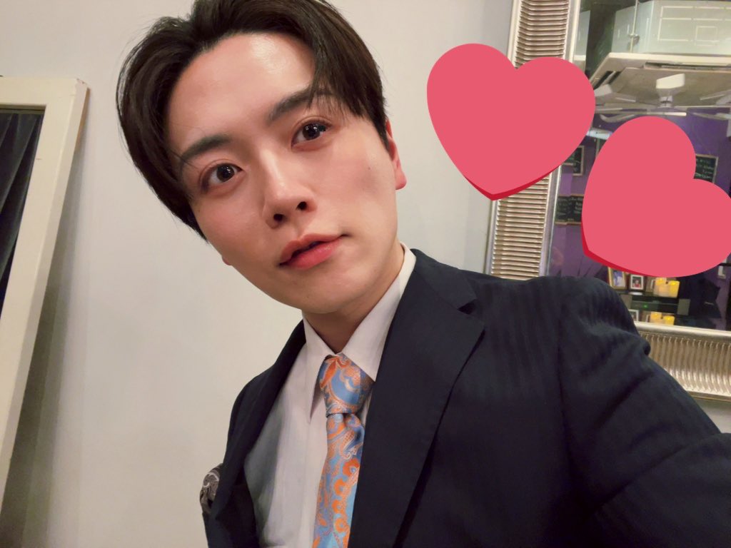 2月の国分寺Paris Kidori出演日です🎙

⛄️2月7日(土)
🍫2月14日(土)
❄️2月23日(月祝)

全て18:00/18:40/19:20
の3ステージ制です(途中出入自由)！

2/14はバレンタインライブ🤎
ラブソング縛り予定🫶
セトリも化粧もバリエーション豊かにお届け出来るようにがんばります！
絶対遊びに来てください🫶