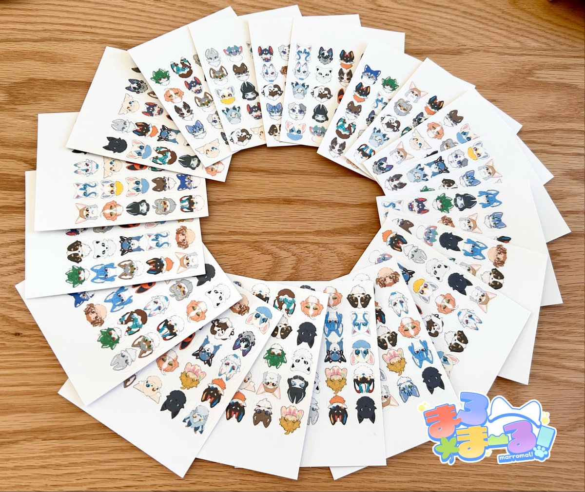 ビンゴカードが刷り終わりました！60枚強あります！
前回同様景品も用意してありますのでお楽しみに！