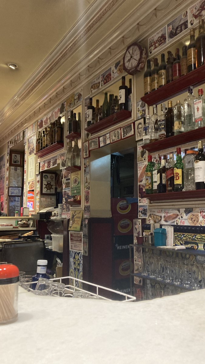 laconada.com tweet media