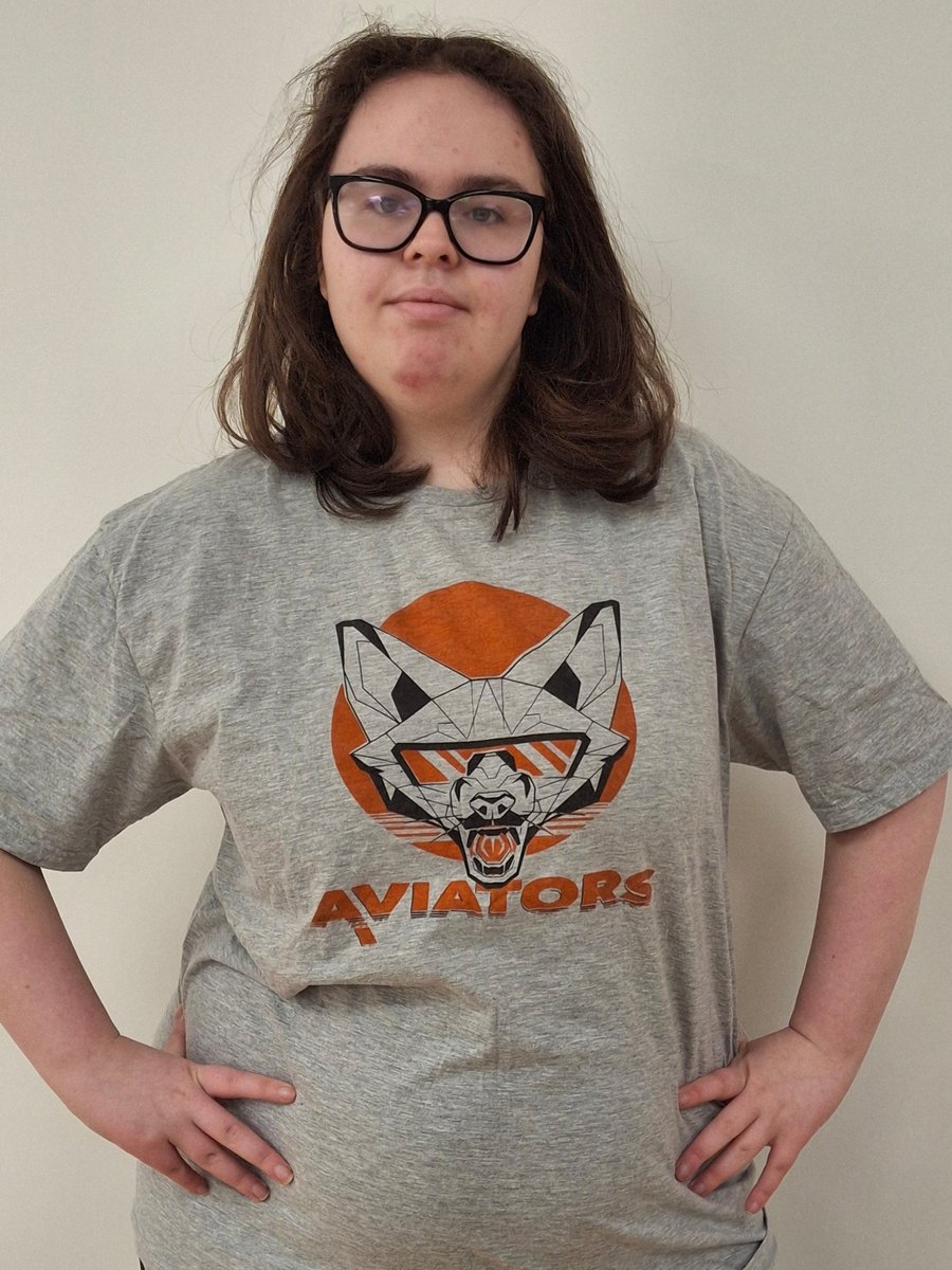 KweenofCosplay's tweet photo. Feelin' foxy in my brand new t-shirt from @Aviators84 🦊

Don't know how to get one? Go get your copy at https://t.co/0yCfKSaKUh https://t.co/QTM3lTsDh1