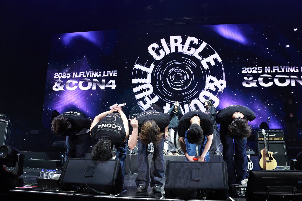 goKPOP's tweet photo. [🇹🇼] @NFlyingofficial closed their world tour in Taipei with over 20 songs, two encores and nonstop fan interaction 😍😍

#NFlying #엔플라잉 #엔콘 #FULL_CIRCLE https://t.co/PXXIpGuU51