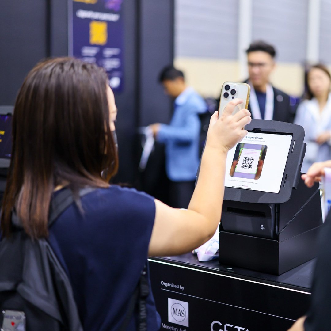 Maclocks.com tweet media