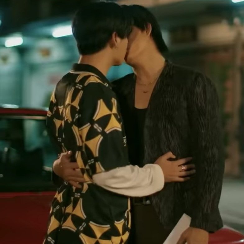 thwinktp's tweet image. i mean yeah