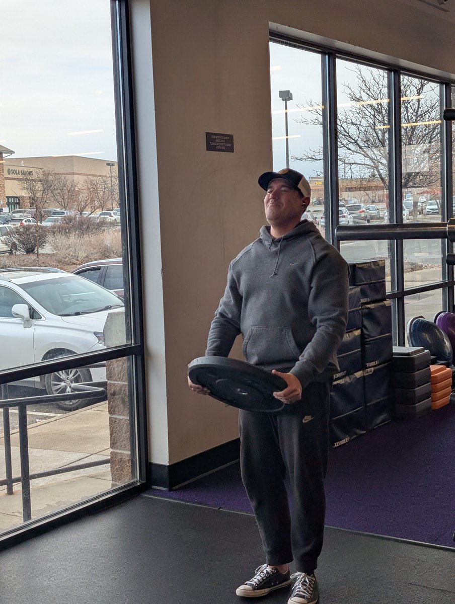 anytime_aurora's tweet photo. Our members are staying strong as we move into February! https://t.co/88nh9JNBF8