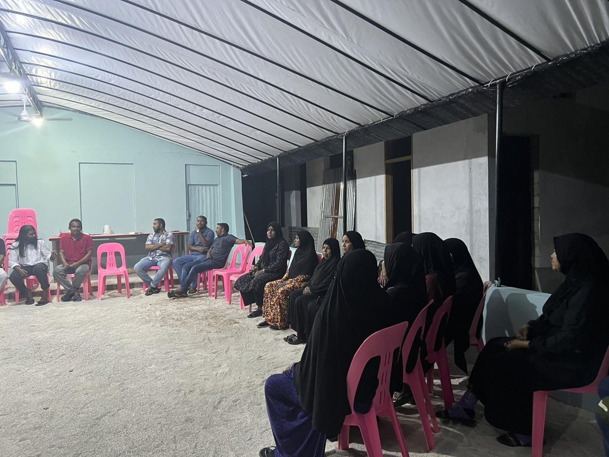 saante__'s tweet photo. ތ. ގާދިއްފުށީ ކައުންސިލް އިންތިޚާބުގައި ކޮންގްރެސް ޕާޓީގެ ފަރާތުން ވާދަކުރައްވާ ކެނޑިޑޭޓުންގެ ކެމްޕެއިން ރަސްމީކޮށް އިފްތިތާޙްކުރުމަށް ވާންޖެހޭ އެންމެފަހުގެ ތައްޔާރީތައް ކުރިއަށް.

#CongressPartyMV
#LCE2026
#VoteForPNC https://t.co/jKtylmGxua