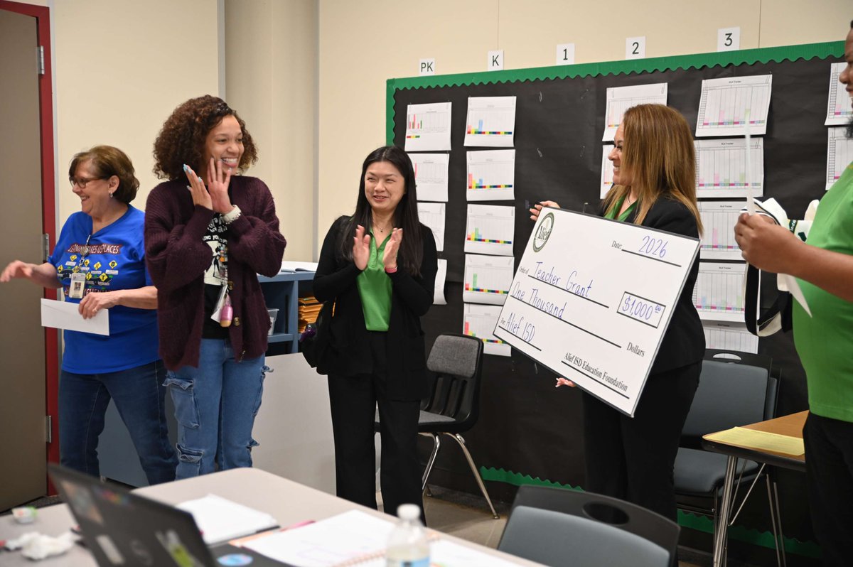 FoundationAlief's tweet photo. Congrats to @aliefISD @Alexander_AISD SPED ICS Teacher Ms. Miller for winning our Teacher Grant! 👏🍎 Your innovative work is creating new learning opportunities. 
#AliefProud #GrantWinner #AliefISD

CC: @TheExecEFFECT @clothedon @LiWenSuAlief https://t.co/Y1hwCLufR1