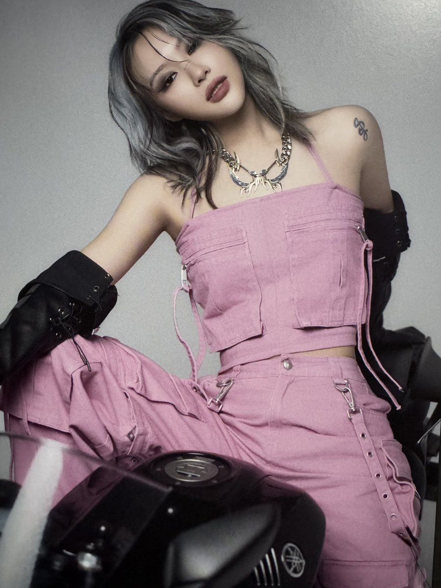 Dreamcatcher : 3nd Official Fanclub] - Scans Photobook : Siyeon