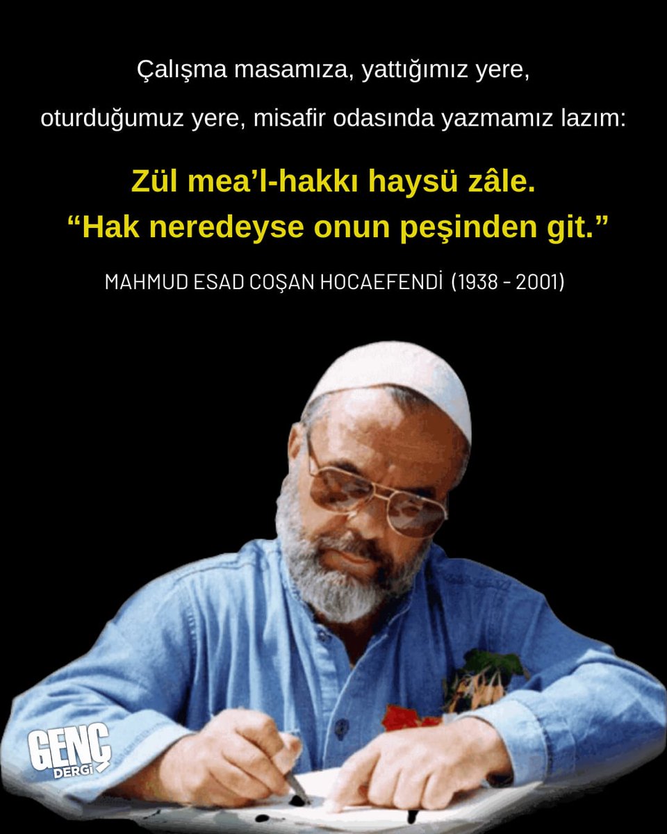 Hak neredeyse onun peşinden giden bir ömür bıraktı geride. 

Mahmud Esad Coşan Hocaefendi’yi rahmetle anıyoruz. 💐