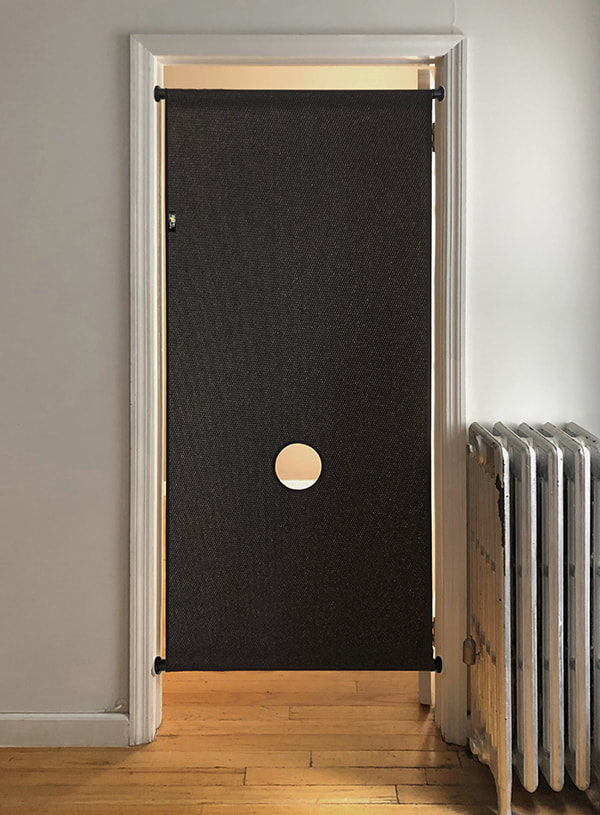 danalias021's tweet image. I'm looking for a Collab partner for a gloryhole scene. *This is a makeshift. Can be bought online* and fix it on the bathroom door. Drop me a dm if ur keen.