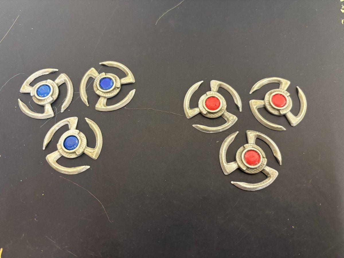 I finally made some PYM particle discs , the Marvel geek in me coming out to play 😊 #Antman