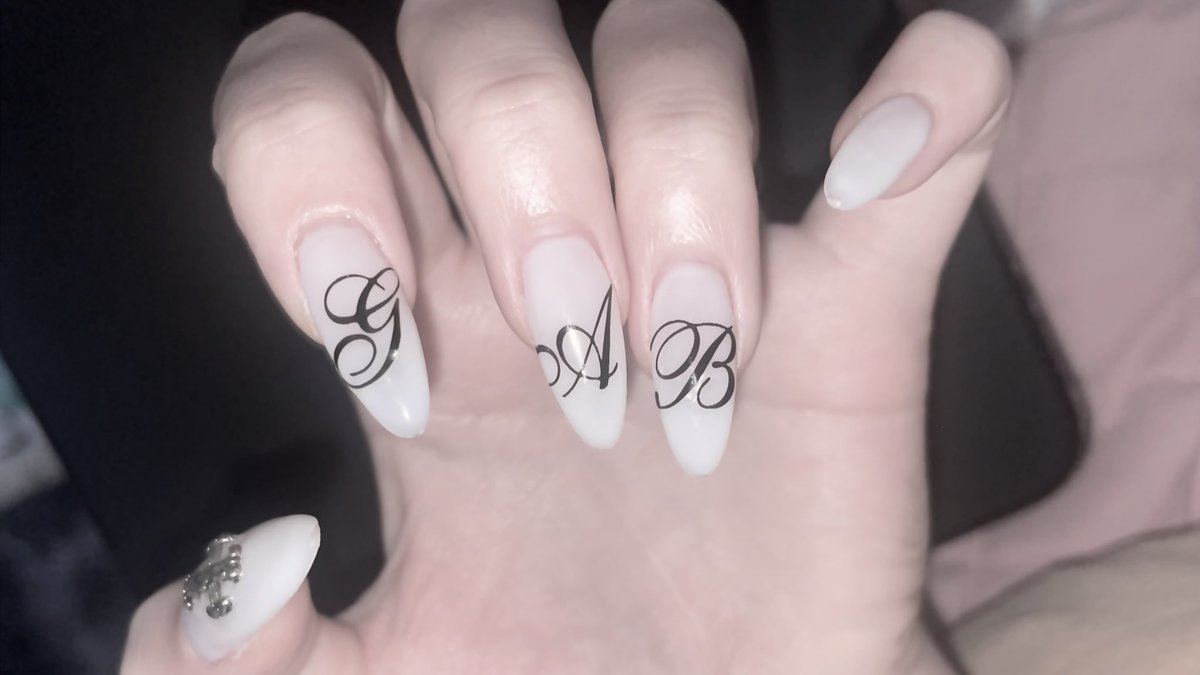 ガブ様ネイル👼