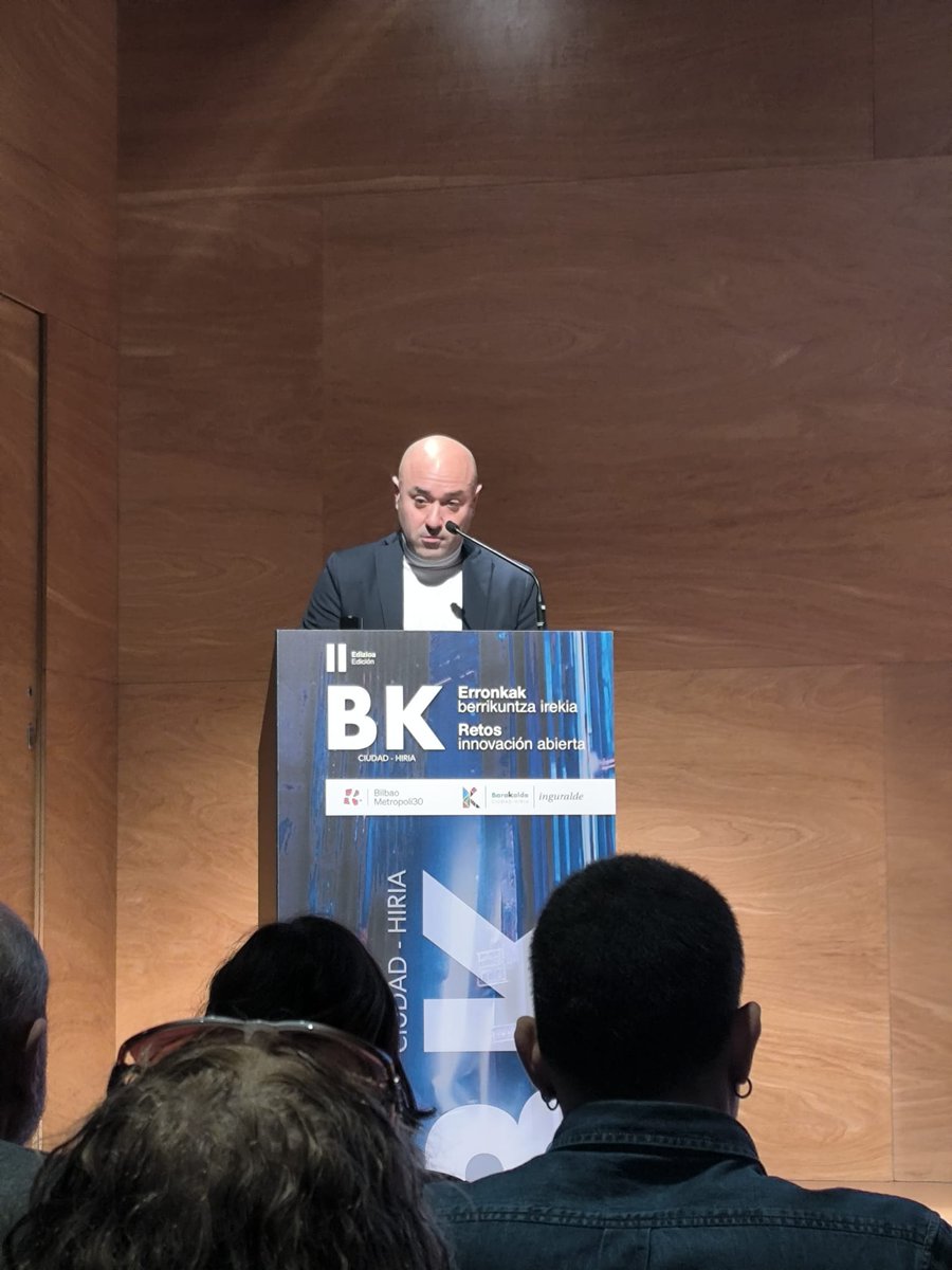 resqar_com's tweet photo. Hoy en la entrega de premios de Retos Innovación Barakaldo 2025–2026
Enhorabuena a los proyectos ganadores y gracias al Ayto de Barakaldo, Inguralde y BM30 por impulsar innovación con impacto real
Orgullosos de ser proyecto finalista y compartir espacio con ideas inspiradoras https://t.co/8H1hFgCX1C