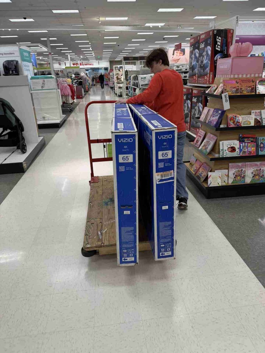 Price Errors tweet media