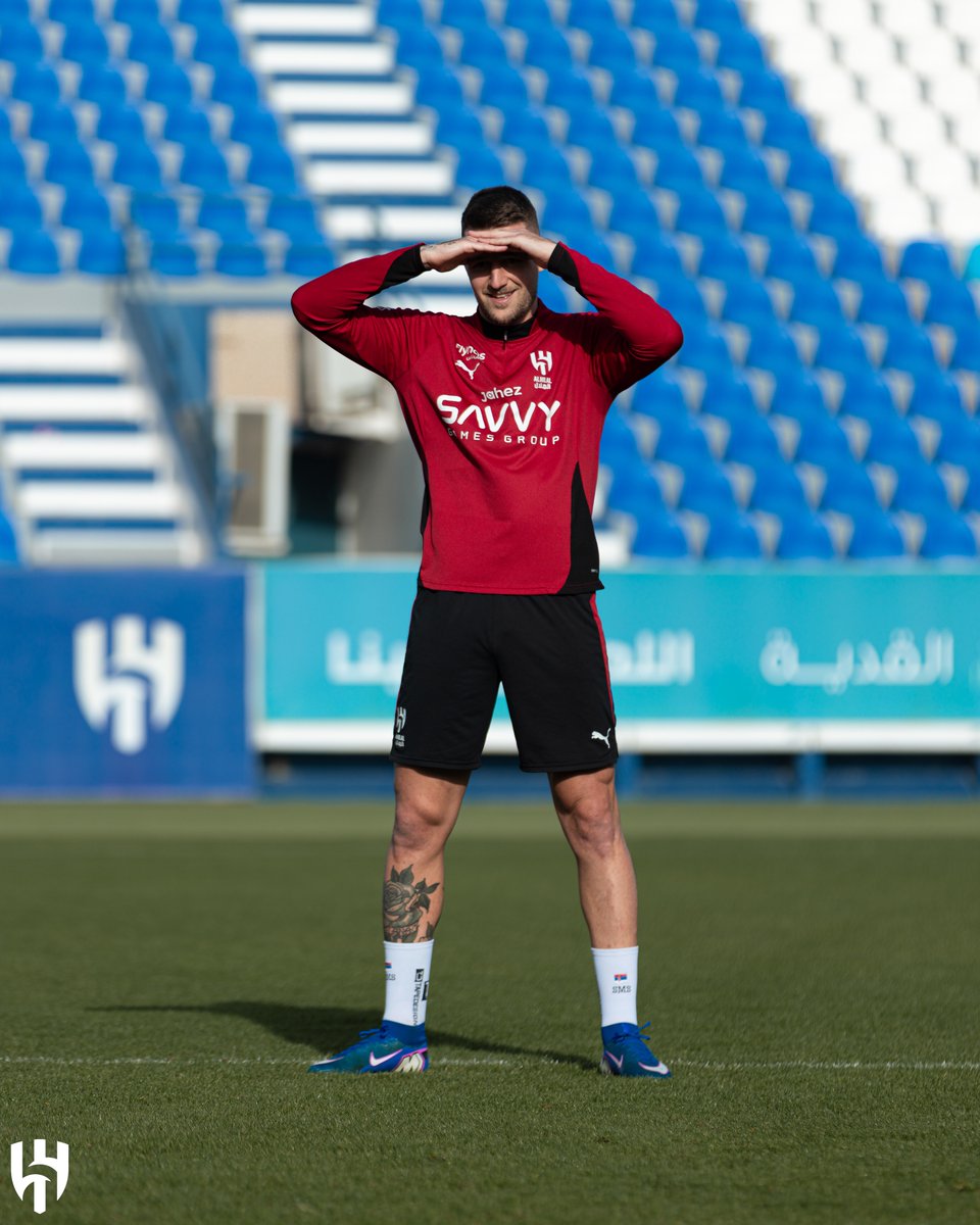 Alhilal_FC's tweet image. أنا حبيبي بسمته تخجل الضي 💙🎶