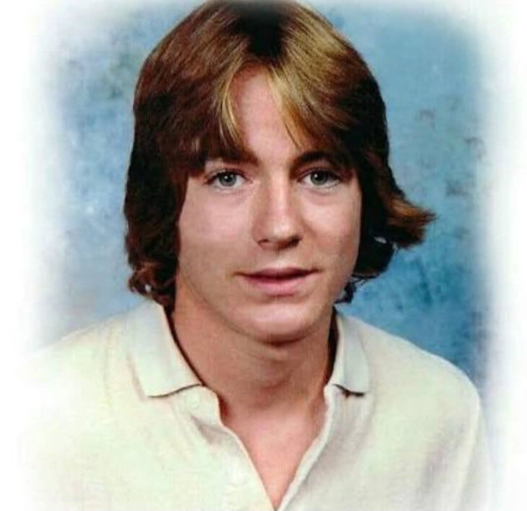 Could the Federal Marshall we spoke with at Erik's popcan drive in Portage please contact me immediately. 

Thank you
Melissa Hatfield 
Justice for Erik Cross 
Erik's Army 
Justiceforerikcross1983@gmail.com Justiceforerikcrossfundraising@gmail.com