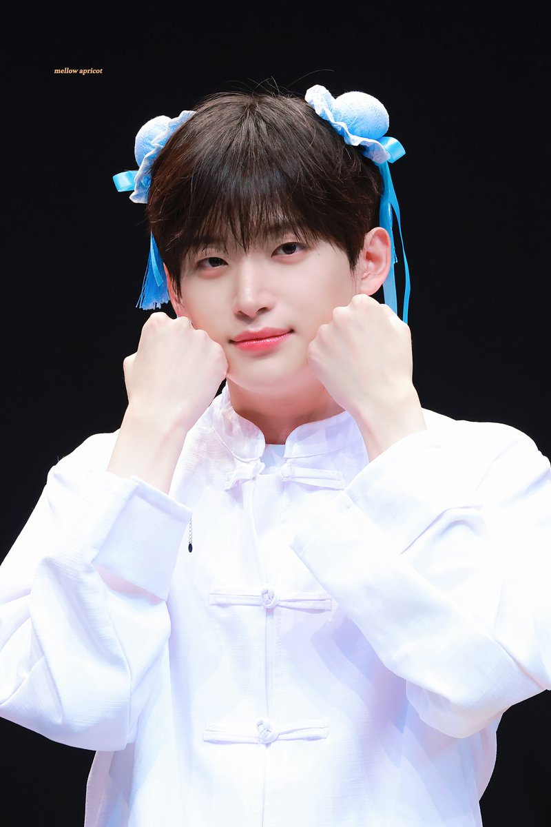 Mellowapricot_9's tweet photo. 다 표현할순 없지만
#대상문_출신_구정모_생축
#크래비티_최강뽀짝구정모_생일 https://t.co/V6VLd2QyHo