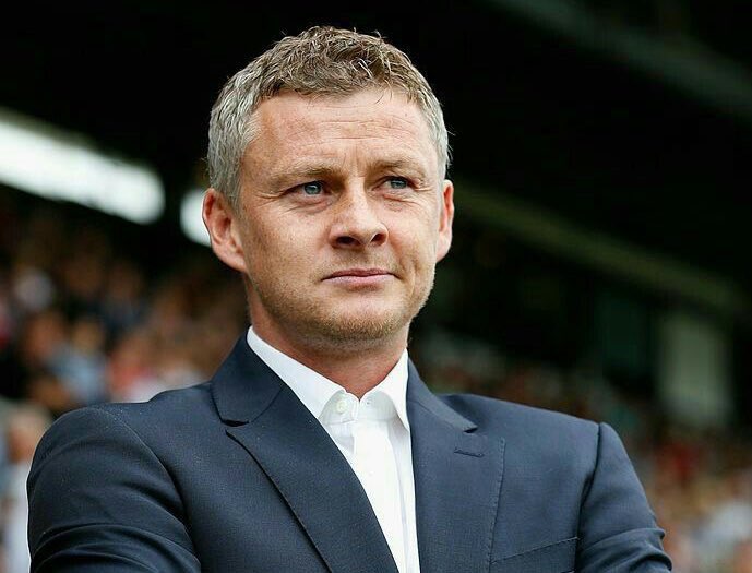 Cantonadevils's tweet photo. Another reason why United hasn’t progressed in years is because of talent ID.

No one can dispute the fact that Ole and Amorim have good talent ID.(signings)

Ole identified Haaland but wasn’t given Haaland.
He identified Jude Bellingham but wasn’t given Jude.

Amorim identified; Cunha, Mbeumo, Sesko, Dorgu, Lammens.

Now the next coach have a huge job in bringing in the right talents and also signing the right profiles of players, if not we have set ourselves backwards.
