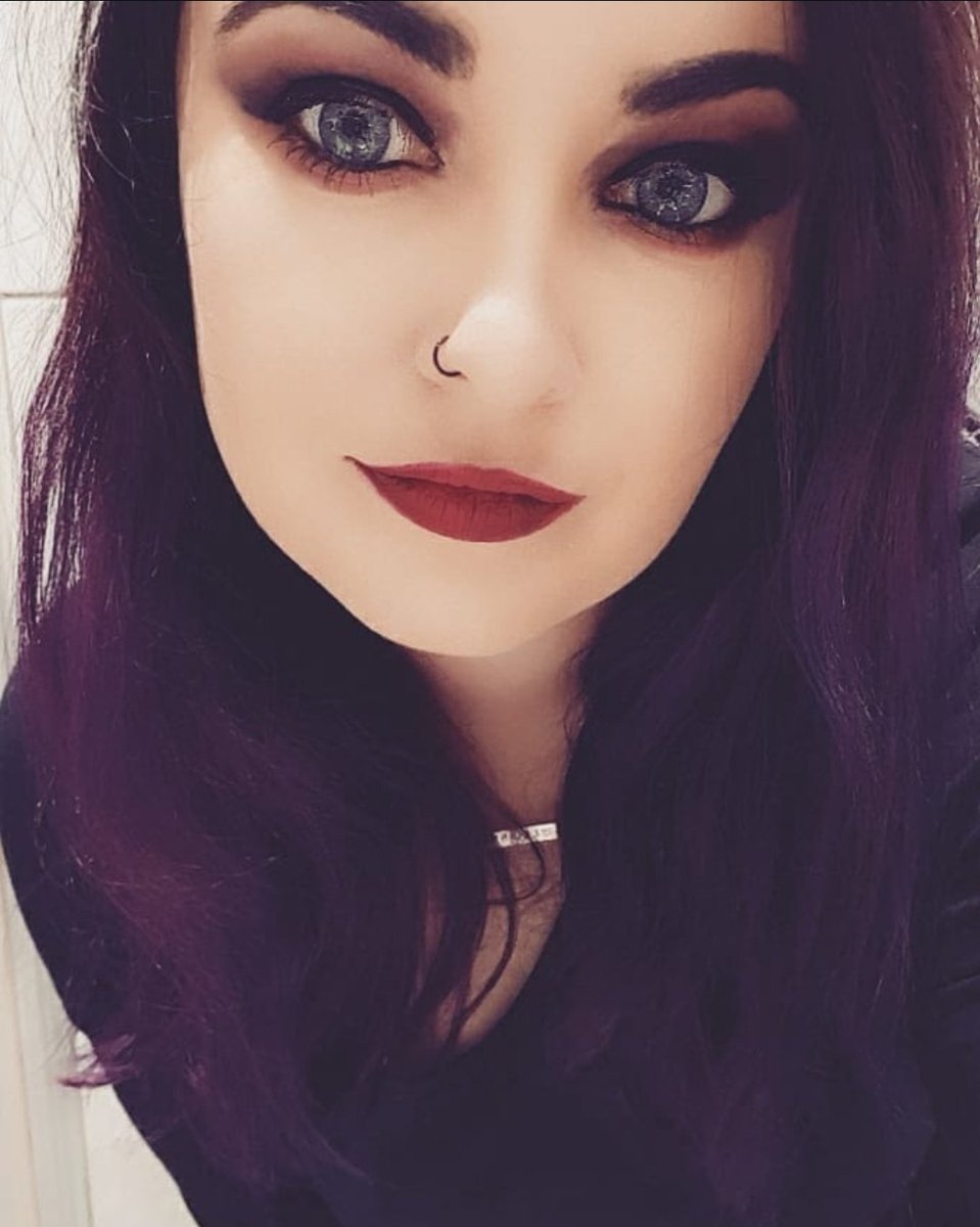 gaelicgoddessxo's tweet photo. Boo 💕
#findomgodess #gothfindom #findom https://t.co/7YskYUSfLH
