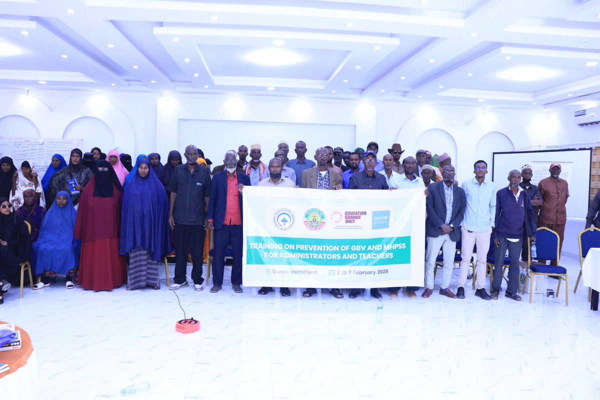 SOYVOORG's tweet photo. @Somaliland of Education and Science, in collaboration with the @SOYVOORG, held a training in the city of Burao focused on preventing abuse in educational settings. The training involved extensive discussions on how to prevent such incidents and the necessary measures to take if they do occur. The training also emphasized strategies to improve Mental Health and Psychosocial Support (MHPSS).Organized by the Gender Department of the Ministry of Education, the training aimed to strengthen the knowledge of school administrators and teachers on abuse prevention and health care. It targeted schools implementing the “Education Cannot Wait (ECW)” project, which is being carried out by the Ministry of Education in partnership with. @unicefsomalia  @EduCannotWait