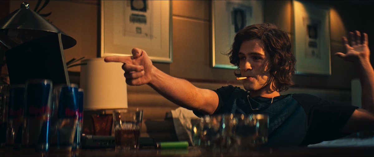 jusamaoficial's tweet photo. João Guilherme hackeia, faz festa e apanha feio no trailer de ‘O Rei da Internet’, filme de Fabrício Bittar sobre o maior hacker brasileiro
https://t.co/Ex5M1oeOtD
#jusama #seuamigogeek #amigogeek #JoãoGuilherme #JoaoGuilherme #OReidaInternet #FabrícioBittar